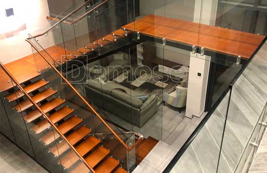 樓梯廠家如何做好量身定制的工作?產(chǎn)品質量好嗎