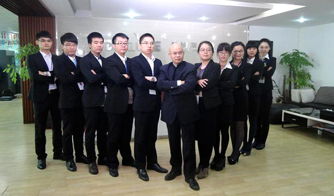 精英設(shè)計(jì)團(tuán)隊(duì)