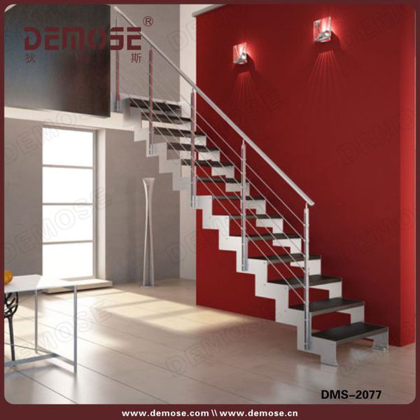 1 室內(nèi)鋼木樓梯