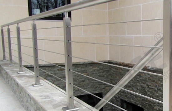 不銹鋼欄桿價(jià)格多少錢？每米價(jià)錢貴嗎？