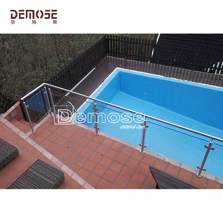 加拿大泳池欄桿工程