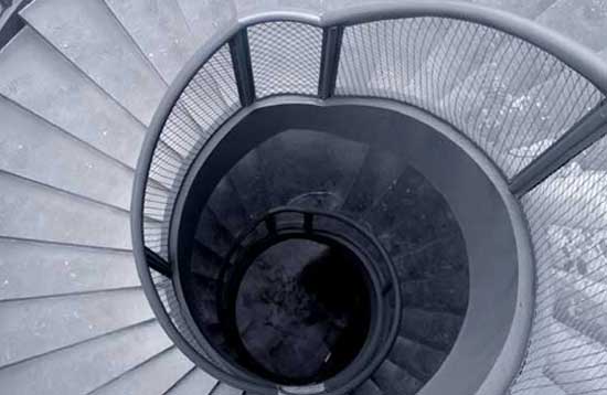 旋轉樓梯如何制作?廠家聯(lián)系方式是什么