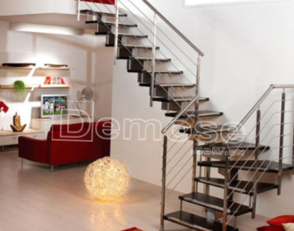 室內(nèi)鋼樓梯圖片 室內(nèi)鋼樓梯圖片