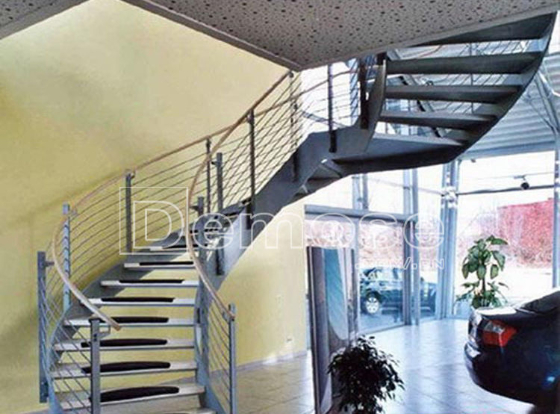 弧形樓梯：打破傳統(tǒng)，展現(xiàn)個性化設(shè)計