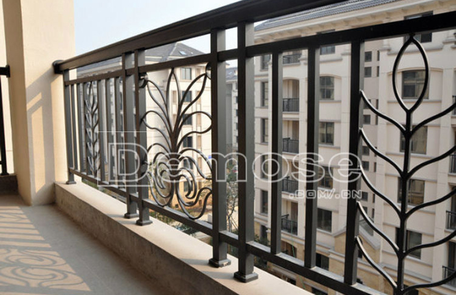 鐵藝欄桿圖片 鐵藝欄桿圖片