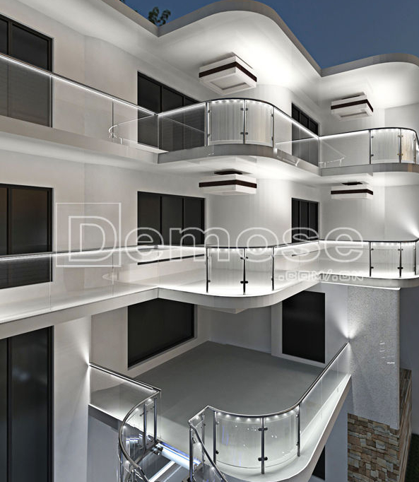 美觀造型下的不銹鋼玻璃欄桿優(yōu)勢分析