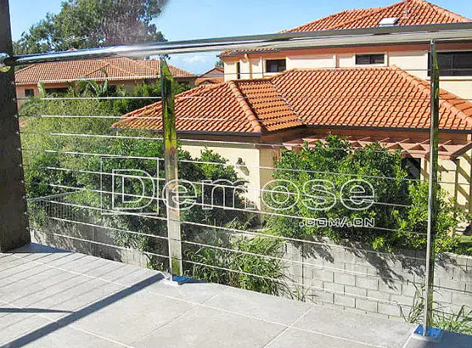 安裝陽(yáng)臺(tái)欄桿需要注意哪些問(wèn)題？