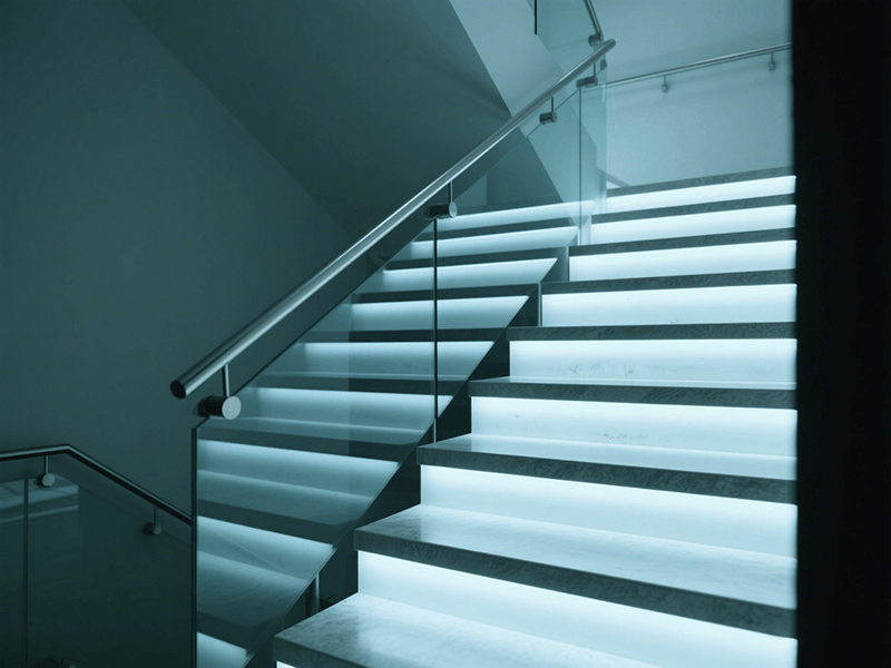 狄姆斯現(xiàn)代樓梯設(shè)計(jì)：重塑空間美學(xué)的功能藝術(shù)